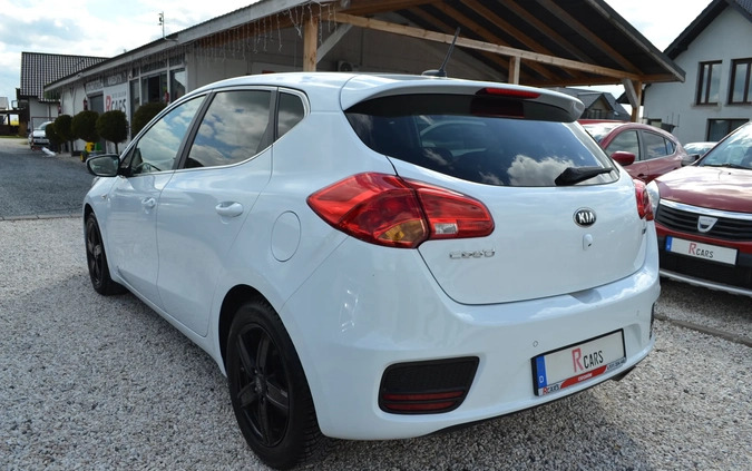 Kia Ceed cena 39900 przebieg: 180964, rok produkcji 2015 z Kałuszyn małe 704